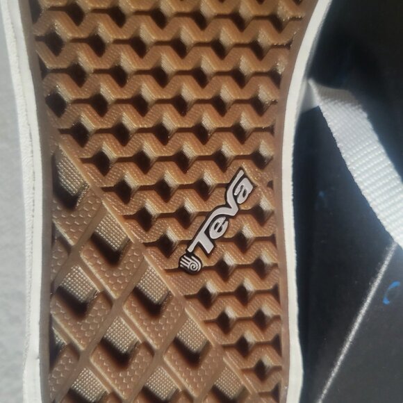 NIB! Teva Women's Freewheel Washed Canvas White Sneaker - Size 7 - Picture 13 of 14